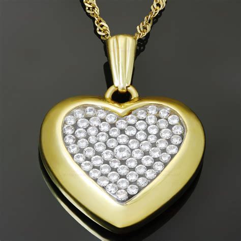 heart pendant necklace in 18K yellow gold 